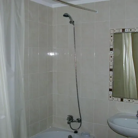 Mit Balkon By Interhome Albufeira